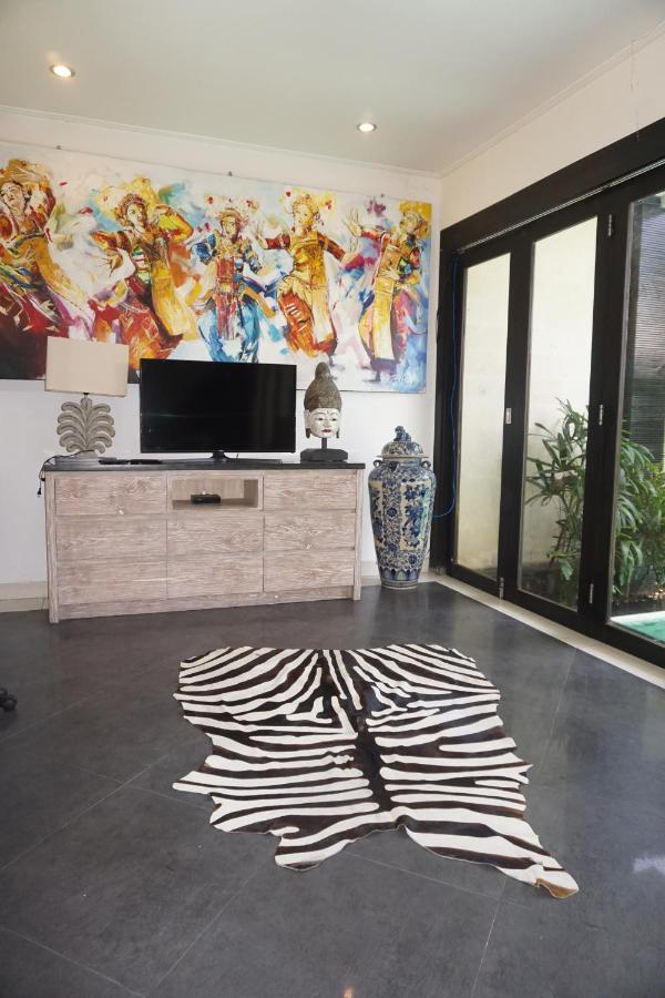 Villa Lingkar 89A ชังกู ภายนอก รูปภาพ