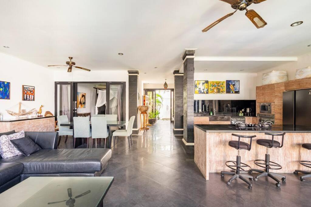 Villa Lingkar 89A ชังกู ภายนอก รูปภาพ